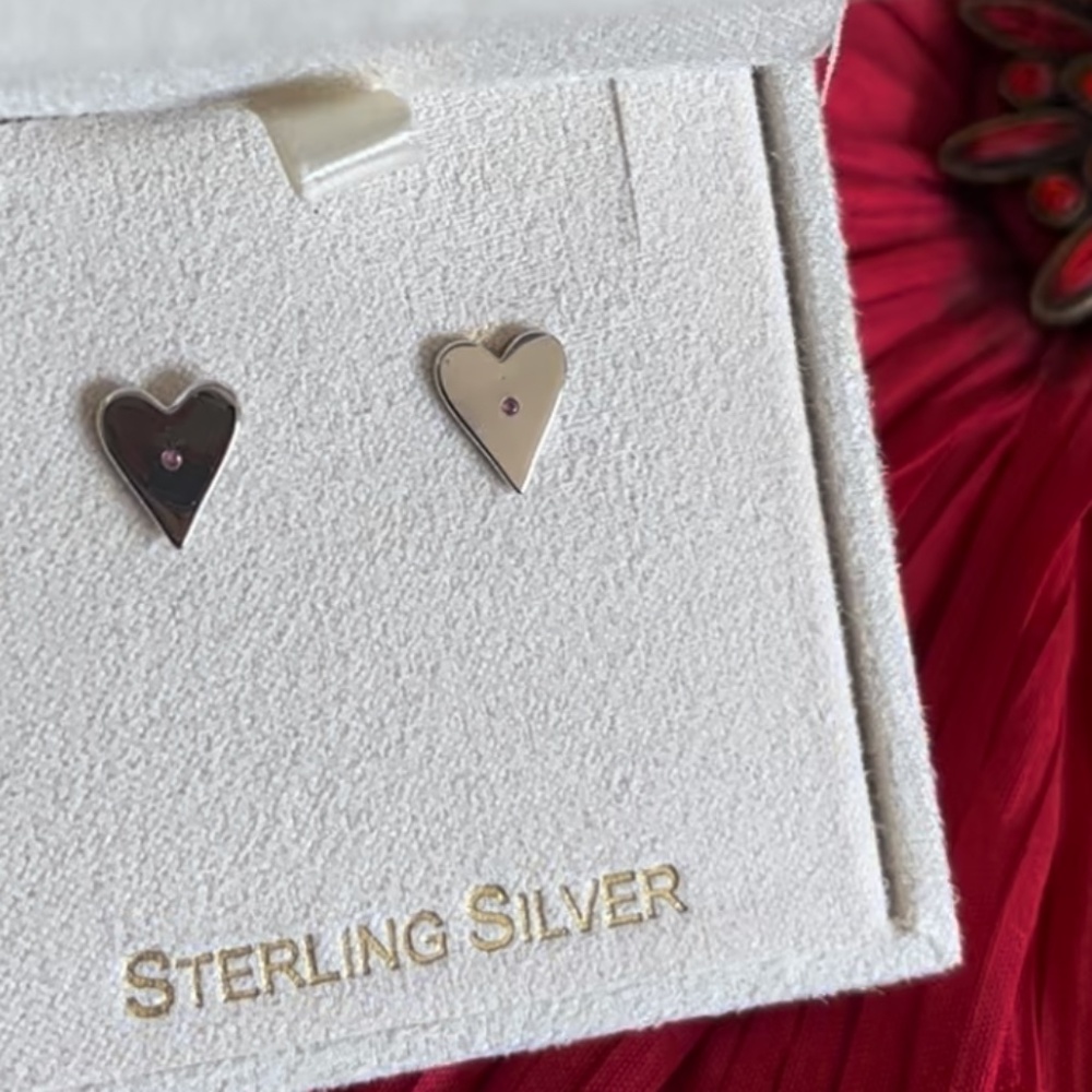 925 sterling silver heart earring with pink stone